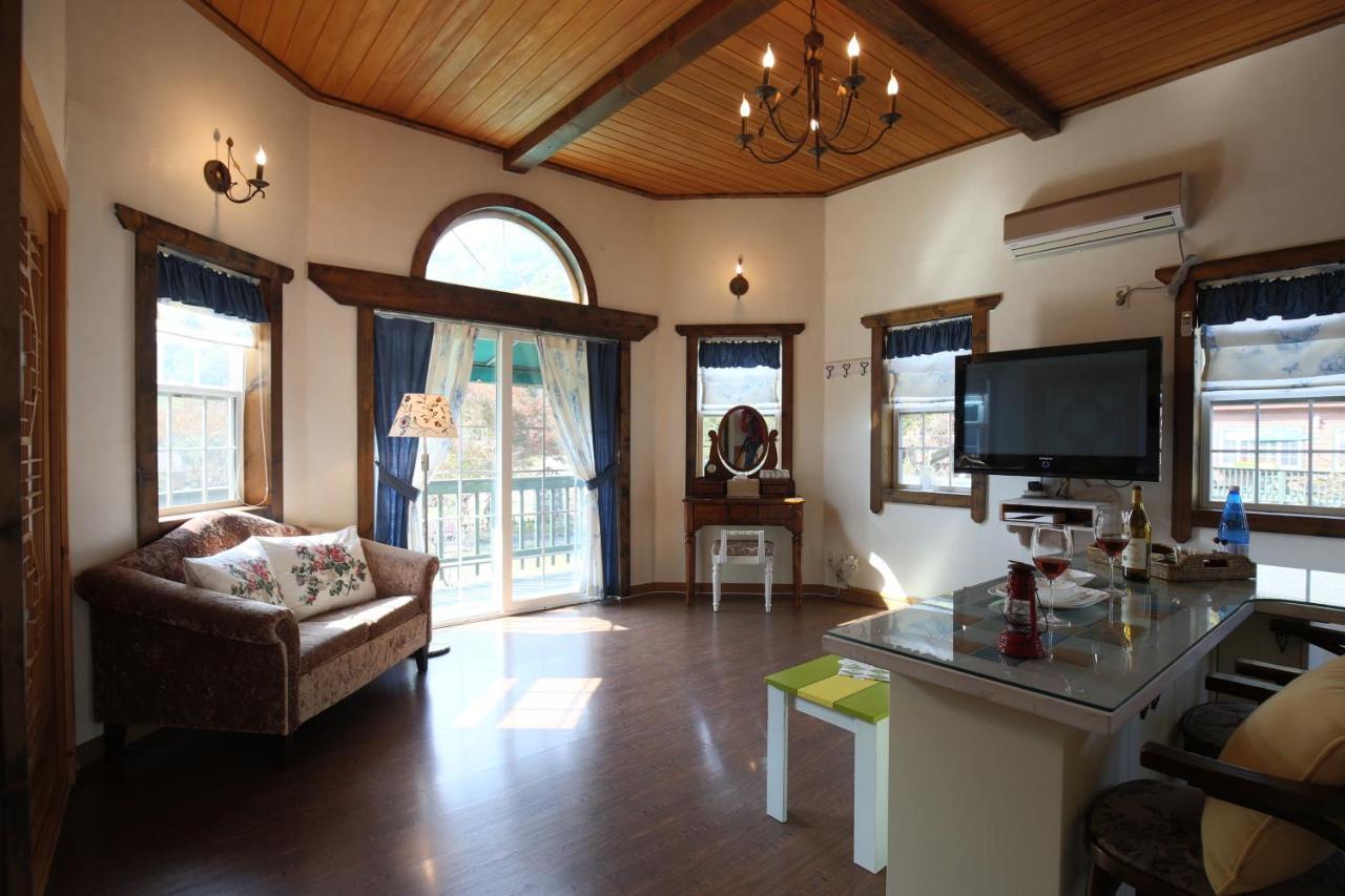 Gyeongju Jy Pension Exterior photo